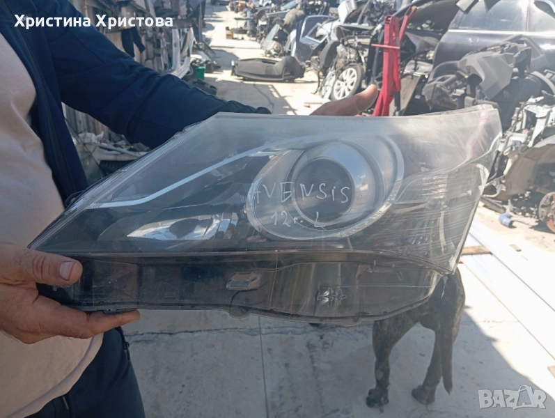 Ляв фар Тойота Авенсис 2012, снимка 1