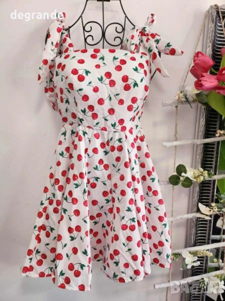 Дамска рокля с черешки/бяла и черна/, снимка 1