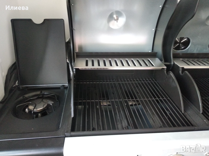 Продавам ново комбинирано барбекю, газ и дървени въглища , снимка 1