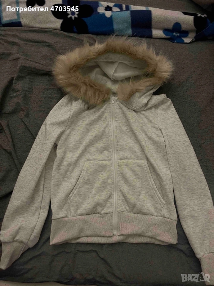 сив суитчър с качулка от пух, снимка 1