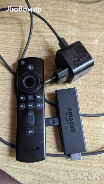 Устройство за гледане на телевизия и филми Amazon Fire TV Stick, снимка 1