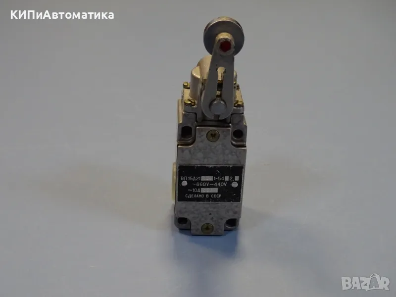 краен изключвател ВП15Д21 10A/660VАС с ролка Limit Switch, снимка 1