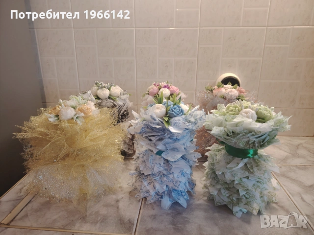 Букети , снимка 2 - Подаръци за жени - 53854525