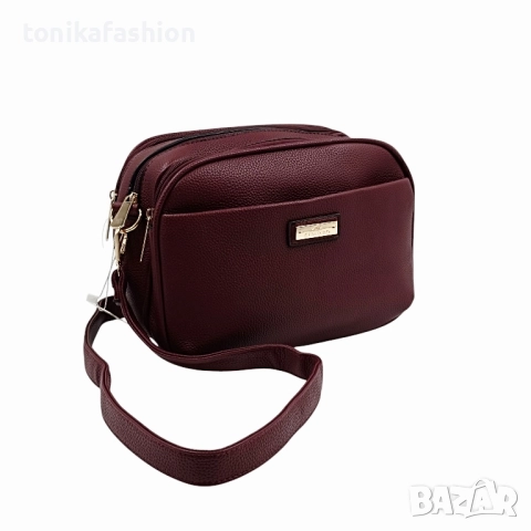 Ежедневна дамска чанта , снимка 3 - Чанти - 52287804