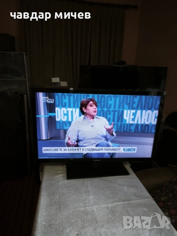 Телевизор Samsung 40 инча , снимка 3 - Телевизори - 54166030