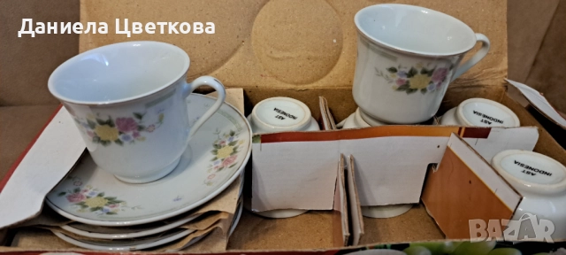 Сервиз за кафе, снимка 2 - Сервизи - 52381746