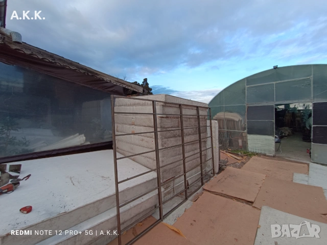 Продавам метални рамки за дворни порти или врати, снимка 5 - Гаражни врати - 53463940