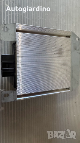 Усилвател за Audi A4 - 8E5035223, снимка 2 - Части - 51712505