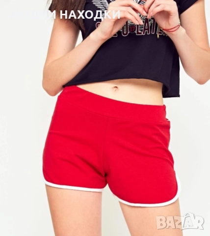 2бр Червени къси гащета С размер