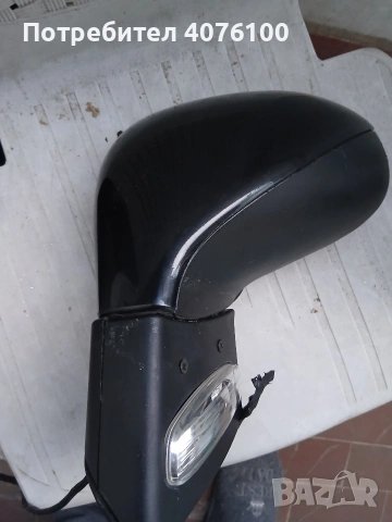 ляво огледало за Peugeot 207, снимка 2 - Части - 53806742