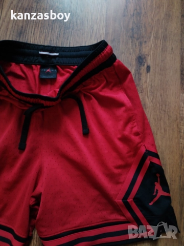 Nike Air Jordan Shorts - страхотни мъжки панталони M КАТО НОВИ, снимка 3 - Спортни дрехи, екипи - 51549811