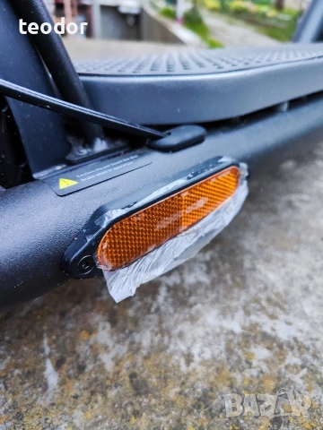 Тротинетка Navee N65, снимка 3 - Велосипеди - 54032480