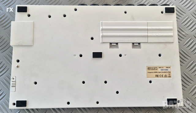 Zoom R16 – Рекордер, Интерфейс и Контролер, снимка 4 - Ресийвъри, усилватели, смесителни пултове - 53852225