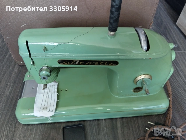 Продавам шевна машина ВОЛГА, снимка 11 - Шевни машини - 54008425