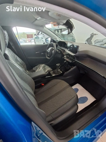 Peugeot 208 ALLURE 1.2 Pure Tech , снимка 4 - Автомобили и джипове - 53919356