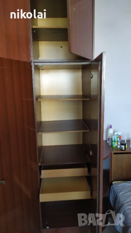 Триклирен гардероб с надстройка 