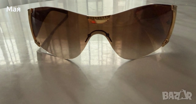 30 евро нови VOGUE слънчеви очила. , снимка 3 - Слънчеви и диоптрични очила - 54236146