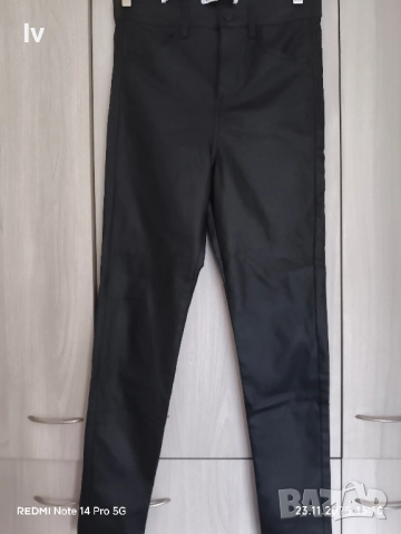 Дамски еластичен панталон имитация на кожа , снимка 2 - Панталони - 52512673