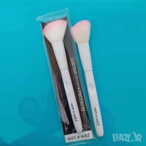 Чисто нова четка за руж  Wet and wild, снимка 3 - Декоративна козметика - 53203917