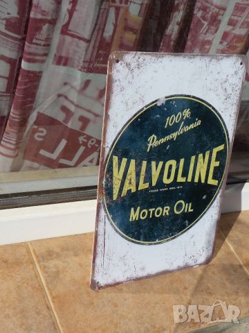 Метална табела кола Valvoline моторно масло реклама смяна, снимка 2 - Рекламни табели - 45408698
