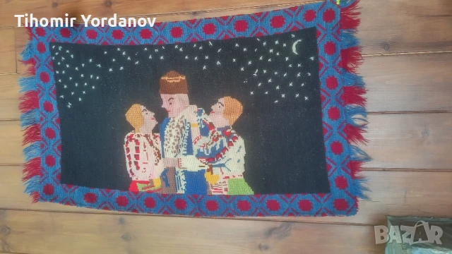 Битов ковьор за стена., снимка 4 - Антикварни и старинни предмети - 51302805