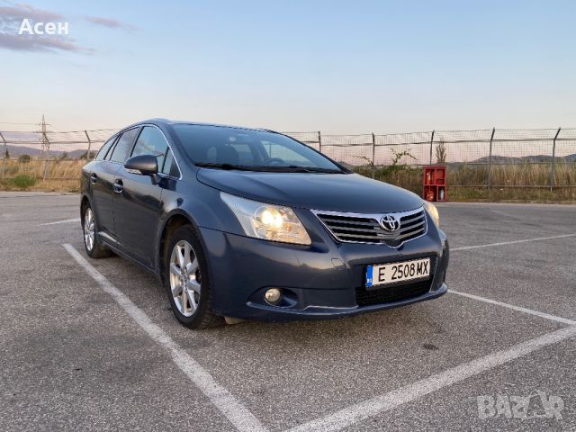 Toyota Avensis 2.2 D4D, снимка 4 - Автомобили и джипове - 45694703