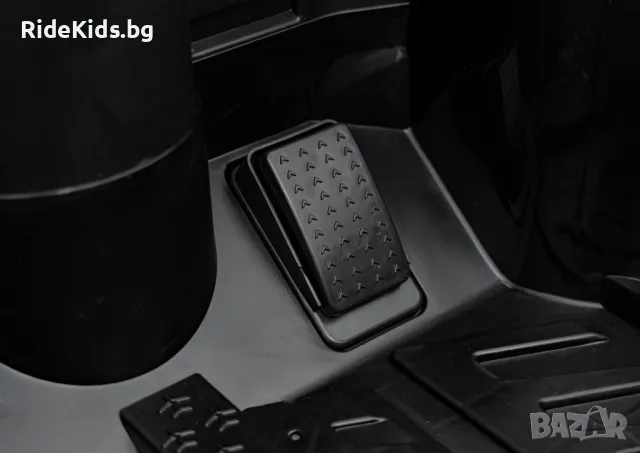 Audi SQ8 12V – Детски акумулаторен джип, Черен, EVA гуми, снимка 9 - Детски велосипеди, триколки и коли - 50418596