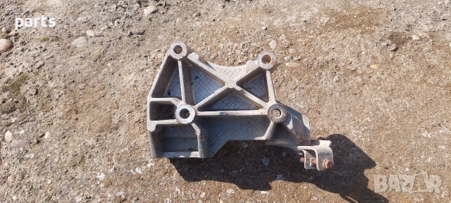 Стойка Генератор Пежо Партнер 1.6 Бензин - Ситроен Берлинго - 9638295480, снимка 5 - Части - 53879287