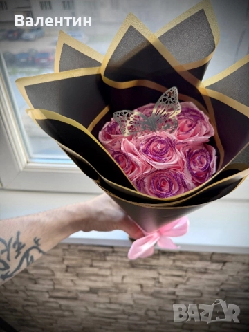Вечен Букет от 7 Сатенени Рози, снимка 3 - Други услуги - 52947608