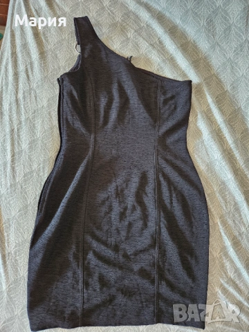 Асиметрична рокля h&m, снимка 3 - Рокли - 53794740