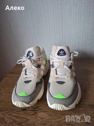 Adidas Yung- 96 маратонки 42 номер. , снимка 3 - Маратонки - 54171957