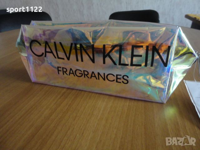 Calvin Klein Fragrances/оригинален несесер, снимка 2 - Портфейли, портмонета - 45766836