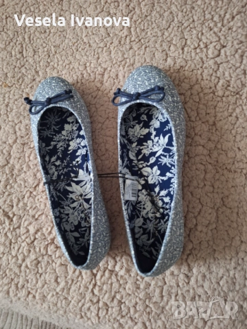 Дамски обувки , снимка 2 - Дамски ежедневни обувки - 54203914