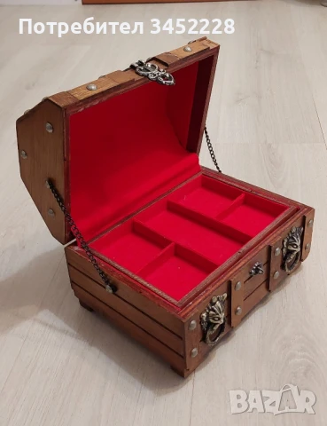 кутия за бижута дървена за ценители 