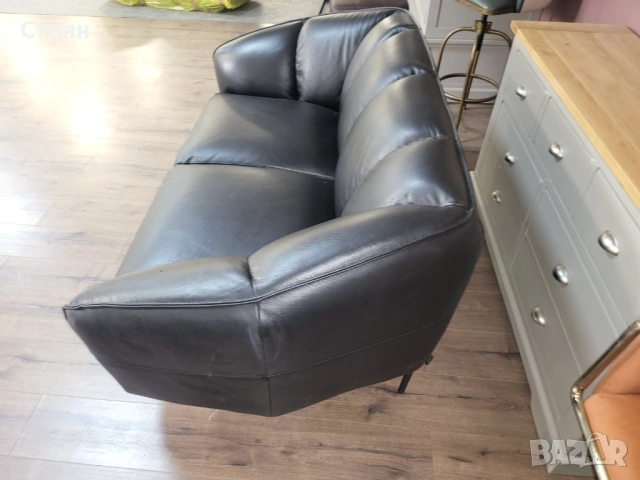 Дизайнерски черен кожен комплект дивани тройка и двойка Pebble, снимка 10 - Дивани и мека мебел - 53694619