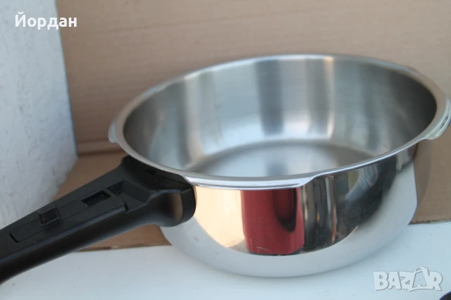 Немска тенджера под налягане ''WMF'' , снимка 15 - Съдове за готвене - 50584980