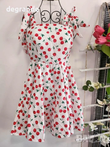 Дамска рокля с черешки/бяла и черна/