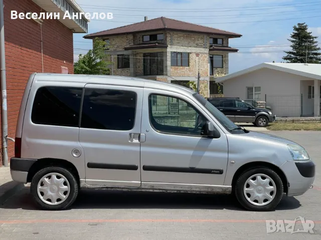 Citroen Berlingo 2.0HDi, снимка 5 - Автомобили и джипове - 47991549