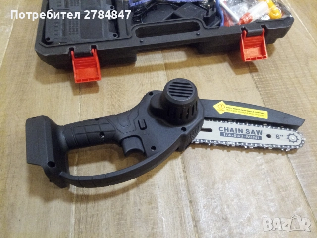 Електрически трион , снимка 4 - Други инструменти - 53469640