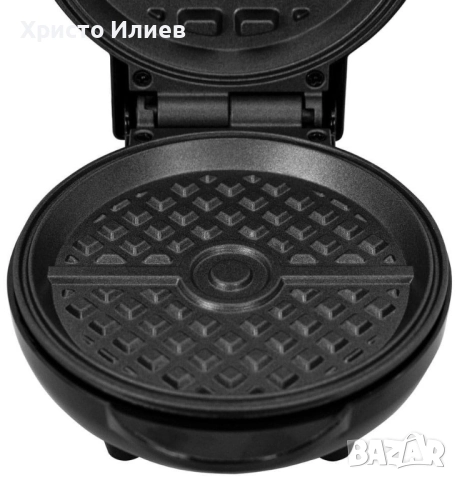 Гофретник Покемон Uncanny Brands Animation Pokemon Pokeball Logo, снимка 3 - Гофретници - 52358772