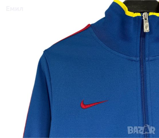 Оригинално горнище Nike x FC Barcelona, Размер S-M, снимка 5 - Спортни дрехи, екипи - 45585312