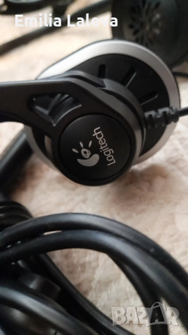 Слушалки LOGITECH, снимка 2 - Слушалки за компютър - 52613551