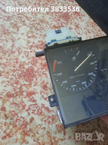 1 Буксов скоростомер със обортомер/ километражен уред за VW Golf / Jetta mk2 Бензин, снимка 5 - Части - 51504071