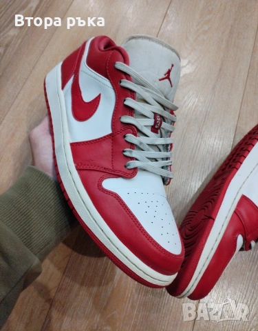 Nike air jordan low GYM red оригинален , снимка 7 - Маратонки - 54230112