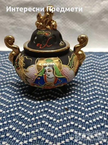 Малка Японска Ваза тип Satsuma, снимка 2 - Антикварни и старинни предмети - 50349840