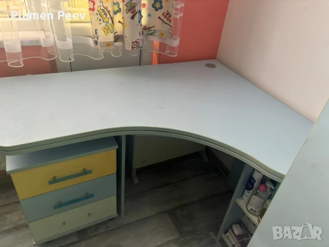 Пълен комплект детско обзавеждане, снимка 5 - Мебели за детската стая - 51306327