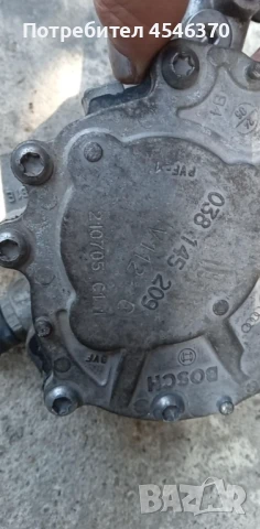 Вакум помпа  за Волксваген Голф 5 1.9 дизел 105к.с 2006г, снимка 3 - Части - 51170110