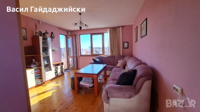 Продавам 2 етажа от къща,гараж със канал и изба, двор и навес , снимка 8 - Етаж от къща - 52918381