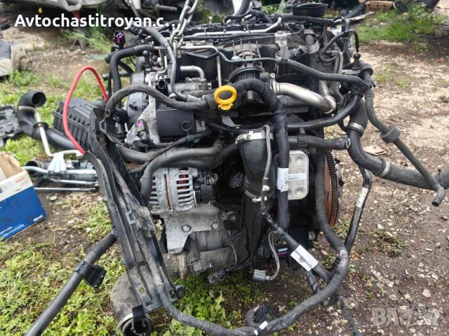 Двигател 1.6 ТДИ 105 к.с. Vw Touran 2014 - CAY, снимка 4 - Части - 45725695
