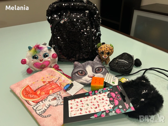 Куп момичешки аксесоари